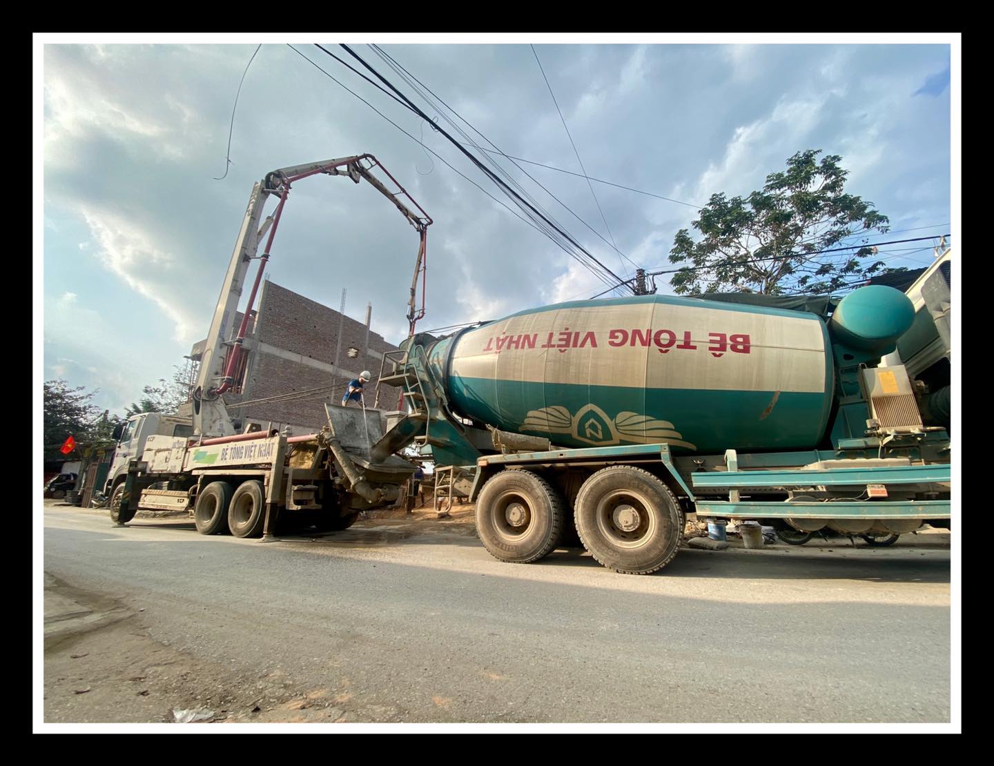 317704330 556488673154176 5767681973329467686 N